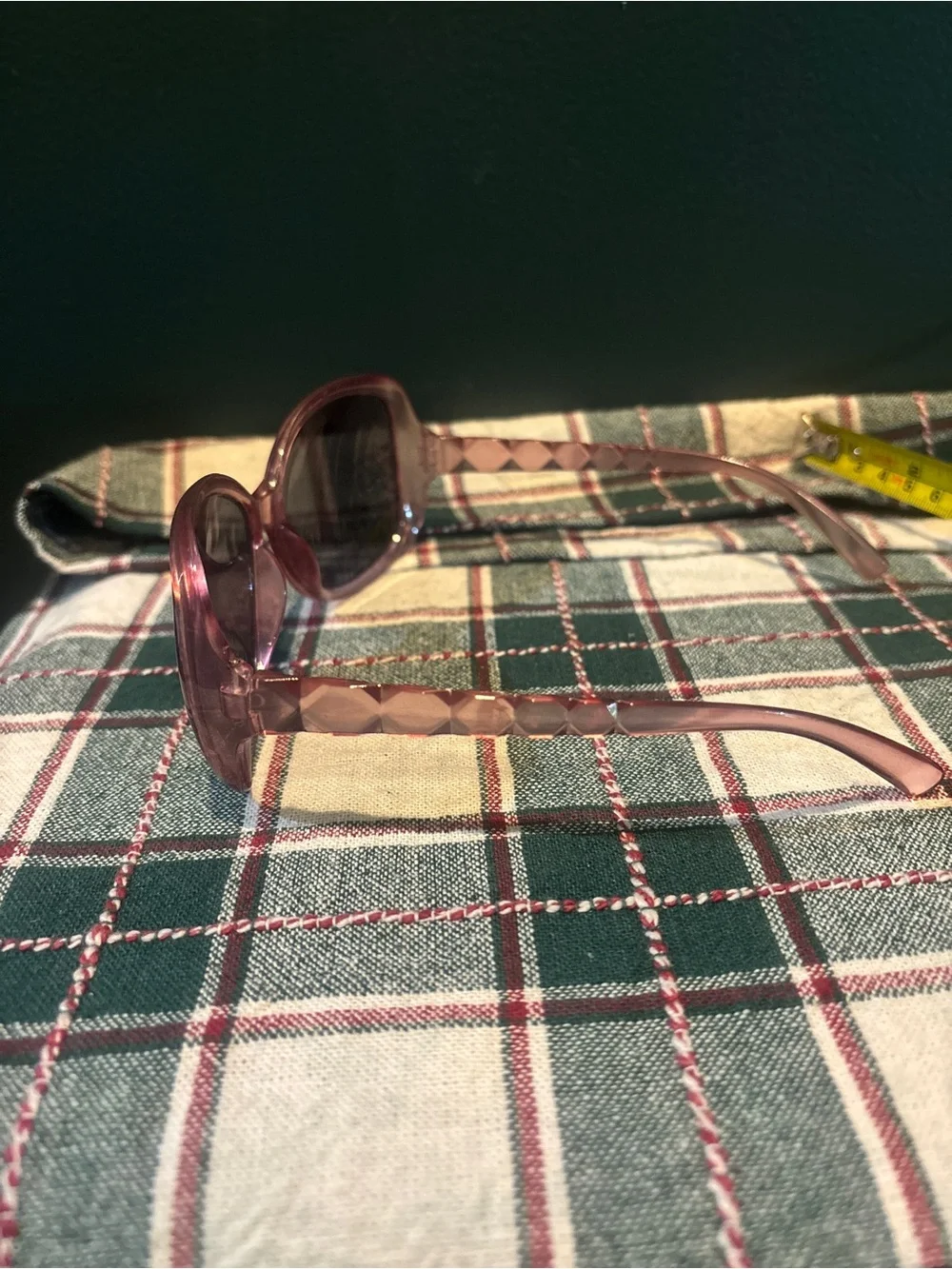 Women's Pink Gradient Sunglasses - Stylish Oversized Frame